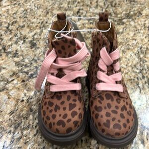Cat&Jack Amaya Leopard Print Lace-Up Compact Boots Toddler Size 8